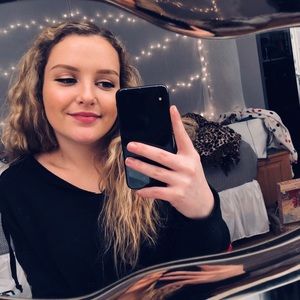 Meet your Posher, Zoe